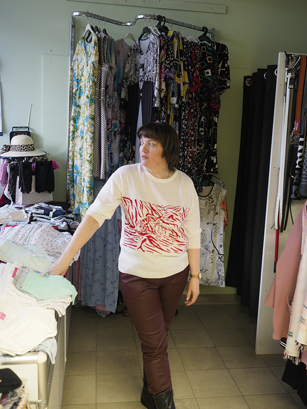 Faraway, so close.                                                 Faraway, so close.