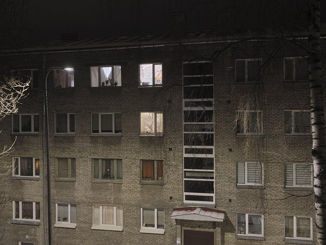 Faraway, so close.                                                 Faraway, so close.