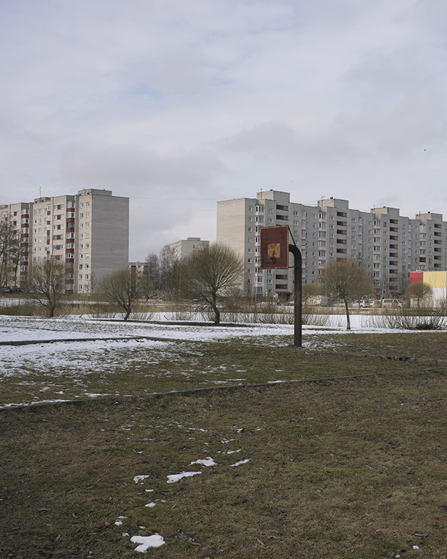 Faraway, so close.                                                 Faraway, so close.